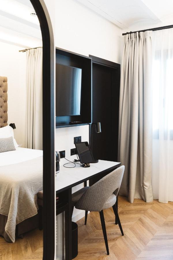 Boutique Hotel Petit Montision PMI Buitenkant foto